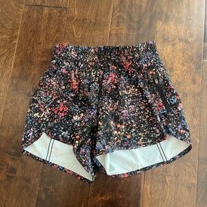 Lululemon Floral Shorts 4"